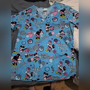 Disney Minnie Mouse scrub top